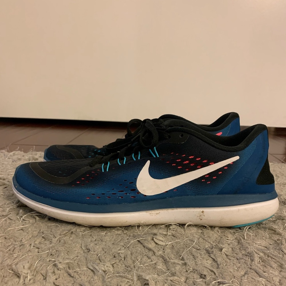 Blue Nike 2017 Flex Runs